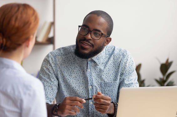 How to win back lost customers after a negative retail experience - Our best tips for replying.