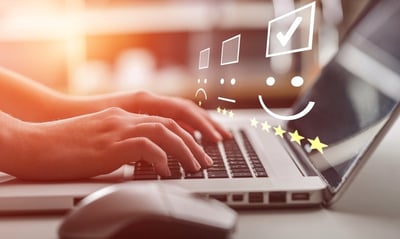 Expérience client dans la banque : 4 enjeux pour fidéliser vos clients