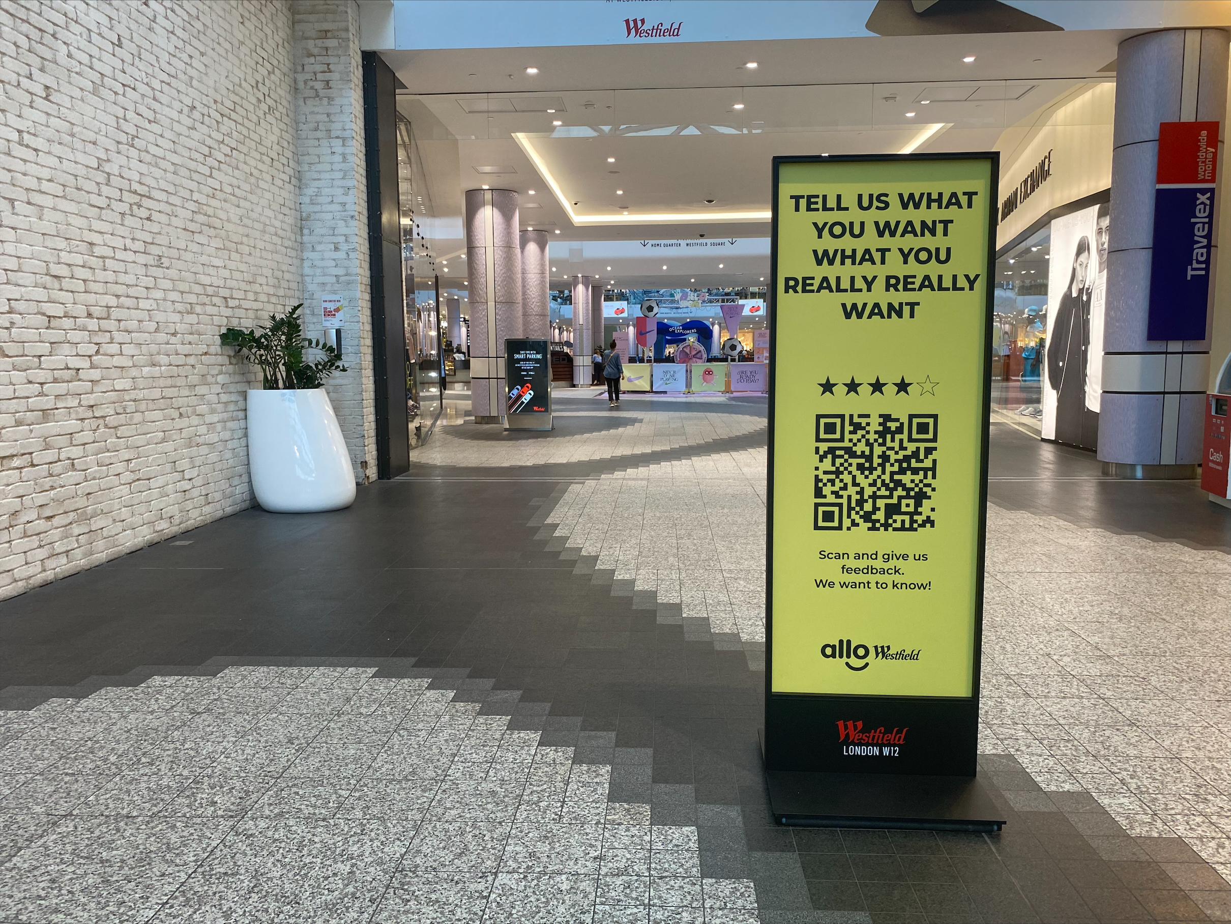 westfield - critizr - extra mile