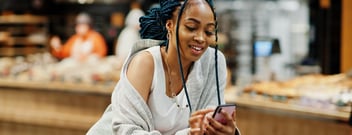 ‘Whatsapp-ening in retail’? Your questions answered!